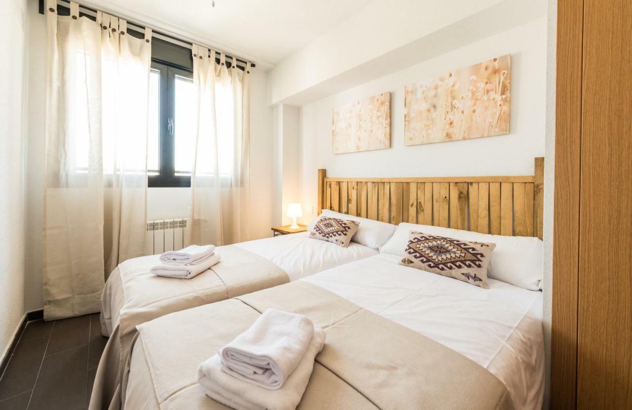 2 Habitaciones Apartamento Temporada En Lucero Мадрид Екстер'єр фото