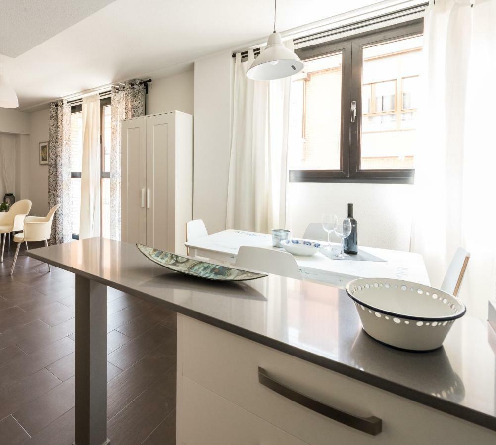 2 Habitaciones Apartamento Temporada En Lucero Мадрид Екстер'єр фото